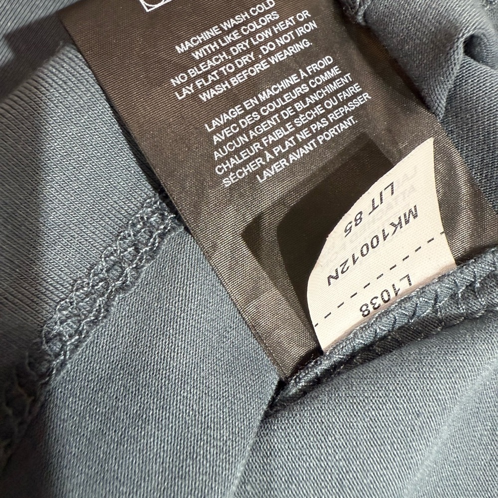 CUTS Gray Polo 2 Button Collar Tailor Fit NWOT Steel Gray-Blue Size Med - Picture 7 of 7